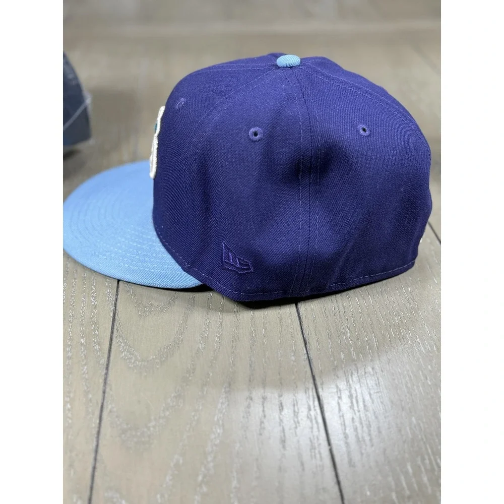 Chicago Cubs Hat Cap Fitted Mens 7‎ 3/8 Blue MLB Baseball New Era Cooperstown